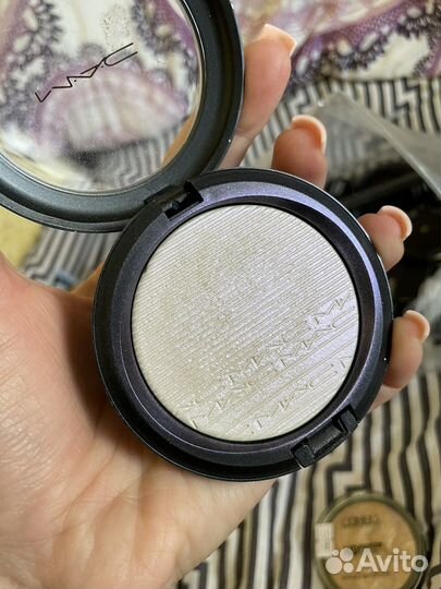 Бронзер, хайлайтер, румяна