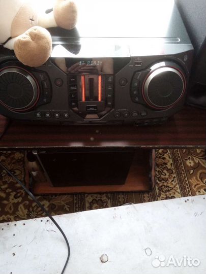 Музыкальный центр lg xboom