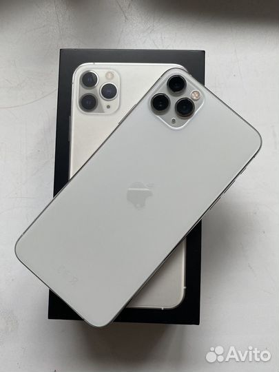 iPhone 11 Pro Max, 64 ГБ