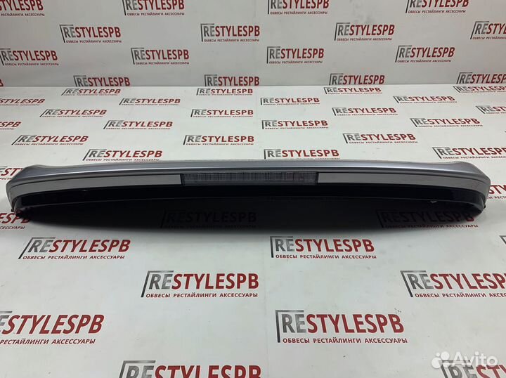 Спойлер на крышу Lexus GX460 Серебро