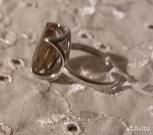 Новое кольцо с султанитом 19 размера меняет цвет