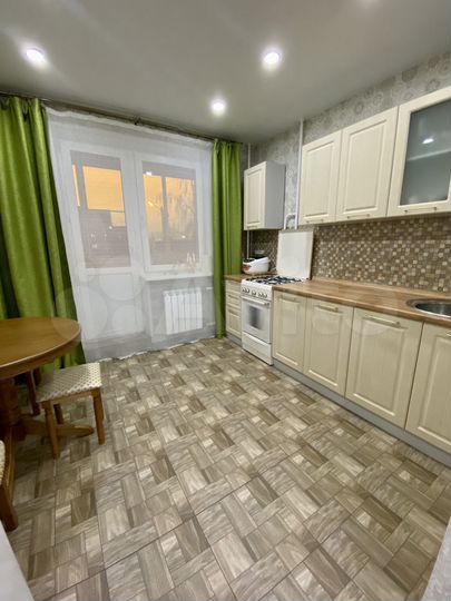 2-к. квартира, 55 м², 2/5 эт.