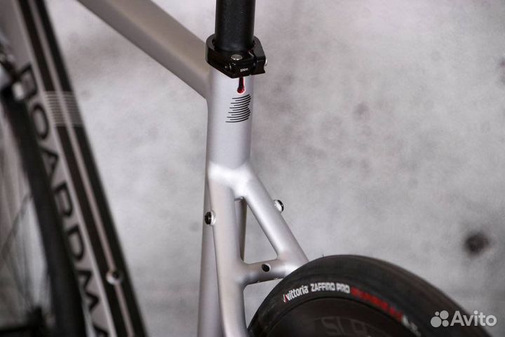 Шоссейный велосипед boardman slr 8.8