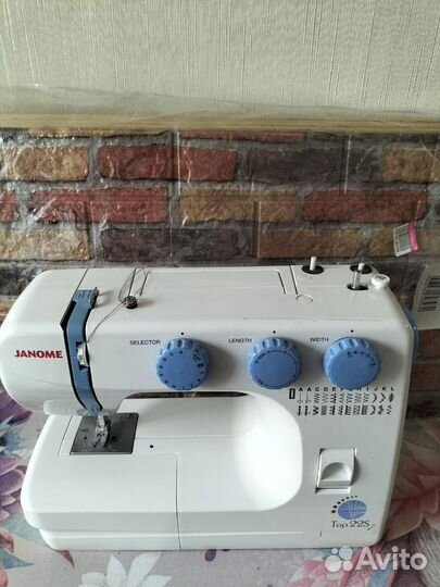 Швейная машина Janome бу