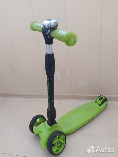 Самокат детский трехколесный складной