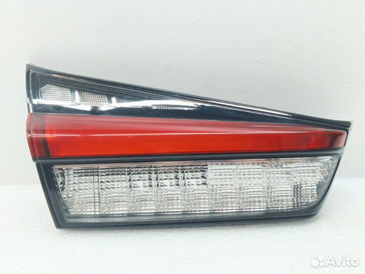 Фонарь крышки багажника (внутренний) задний левый