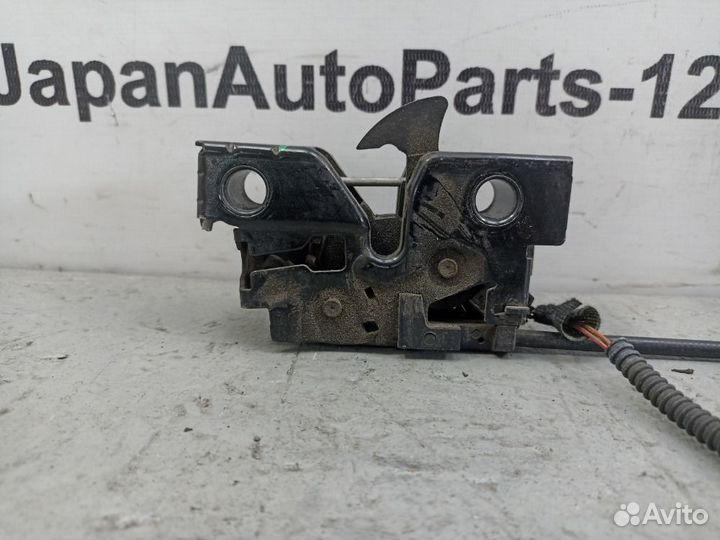 Замок капота Volkswagen Golf cxsa 2015