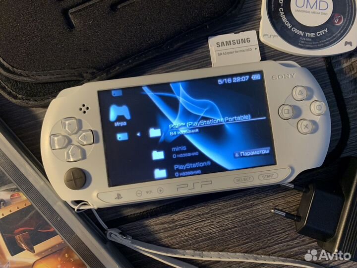 Sony PSP E1008 White 64gb 400+ игр (комплектом)