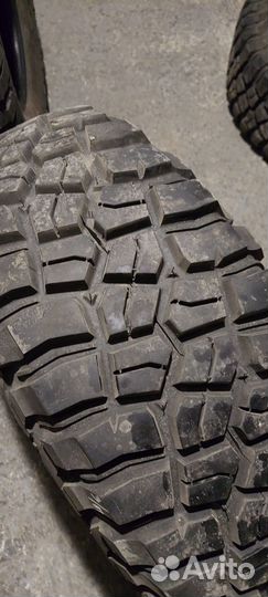 Bfgoodrich Mud-Terrain T/A KM3 285/75 R16