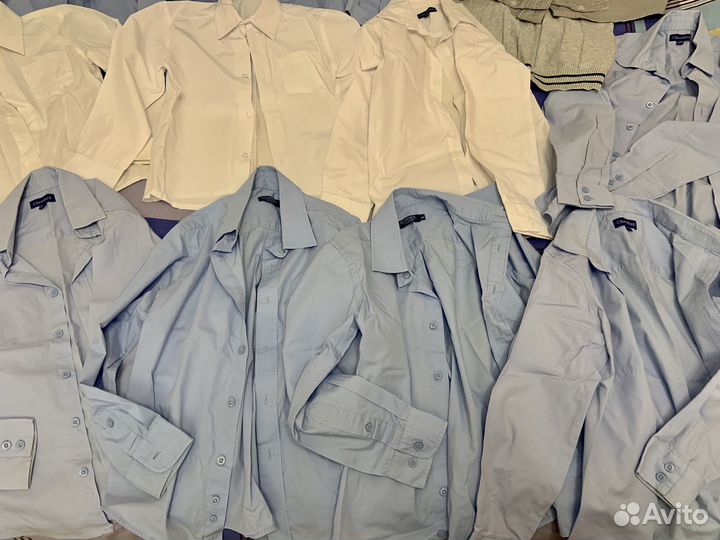 12рубашек, 3брюк, спорт.костюм 1-2класс