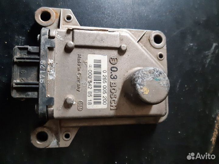 Датчик угловой скорости Mercedes W220