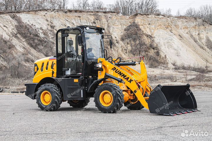 Фронтальный погрузчик Runmax 772E, 2023
