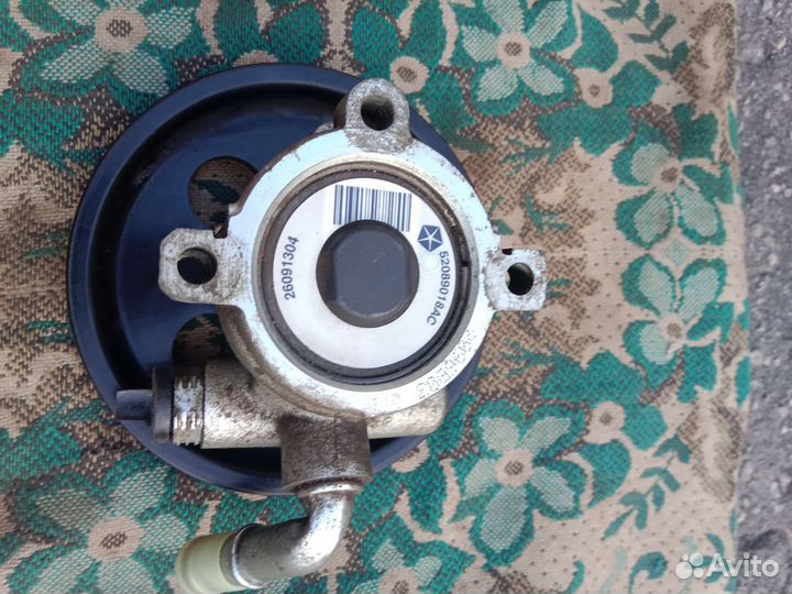 Насос гур Газ 3102 31105 Волга Крайслер