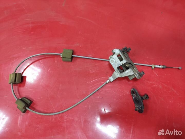 Замок сдвижной двери Toyota Estima