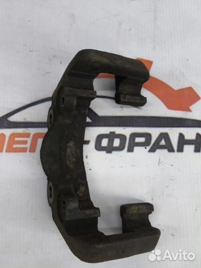 Скоба суппорта передняя Citroen Berlingo фургон