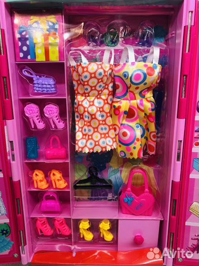 Кукла Барби Шарнирная с гардеробом