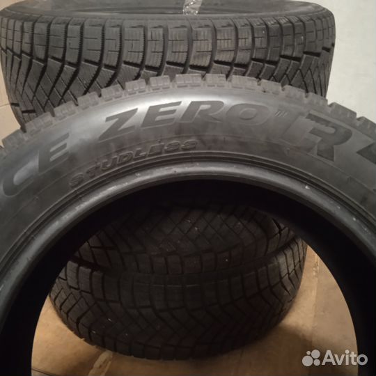 Pirelli Ice Zero FR 235/55 R18 104T