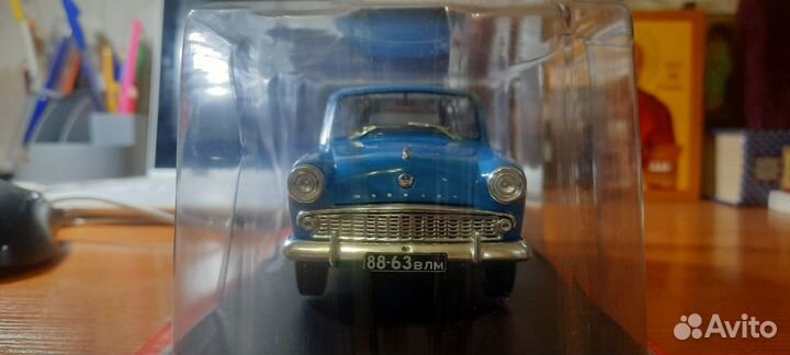 Модель автомобиля Москвич 423н 1:24