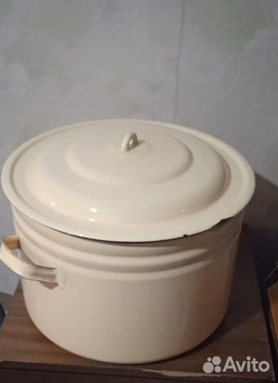 Таз эмалированный