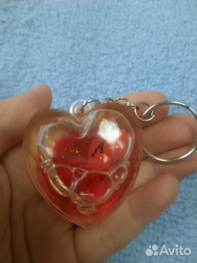 Брелок с жидкостью из 90