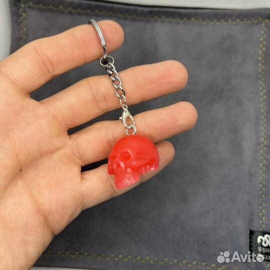 Брелок Череп