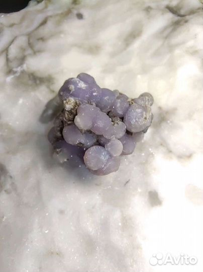 Виноградный халцедон. Камни и минералы