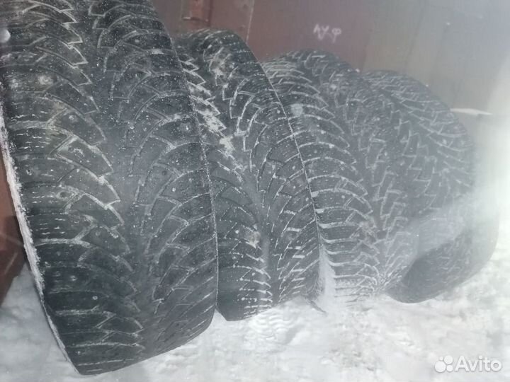 Nokian Tyres Hakkapeliitta 5 SUV 265/65 R17 116T