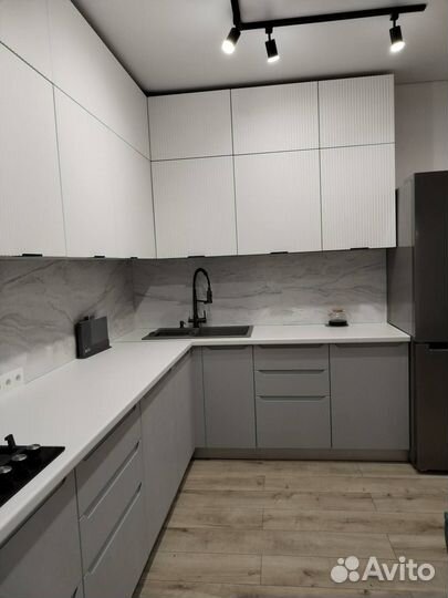 Кухонный гарнитур для небольшой кухни