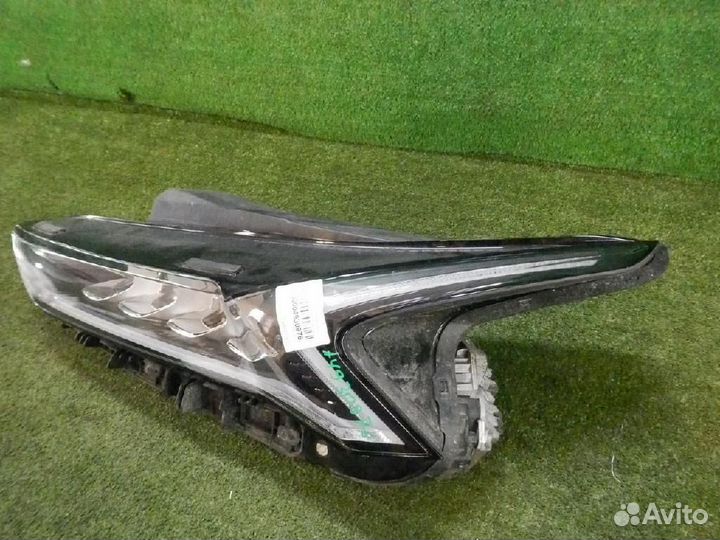Фара левая Kia K5