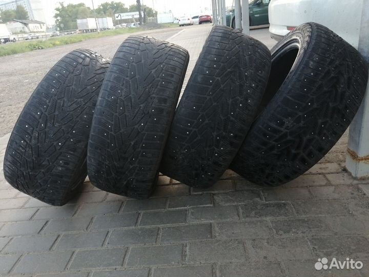 Nokian Tyres Hakkapeliitta 7 245/50 R18