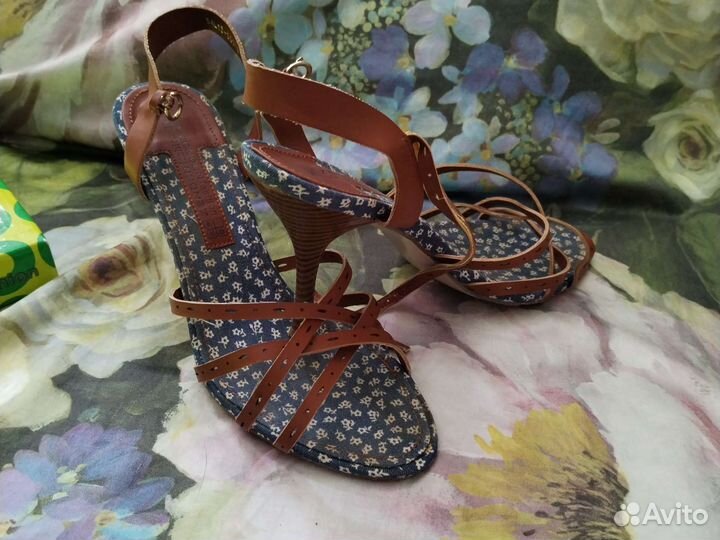 Босоножки женские 40 размер