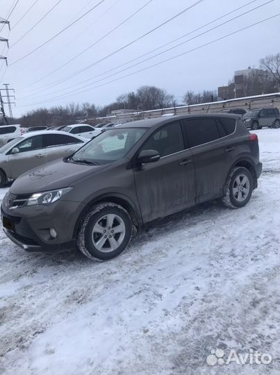 Toyota RAV4 2.2 AT, 2013, 190 000 км