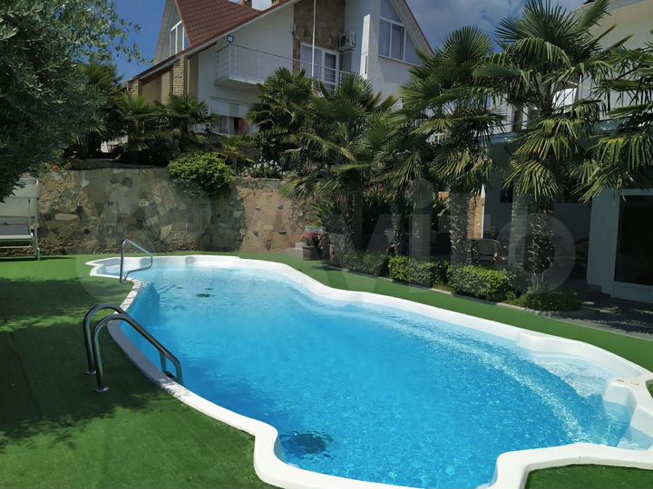 Комната 28 м², 1/2 эт.