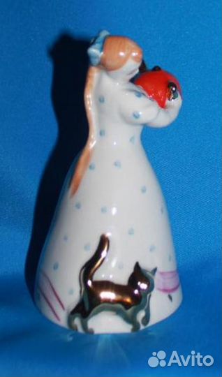 Дулево.девушка с чайником