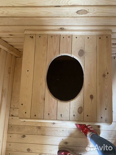 Уличный туалет деревянный