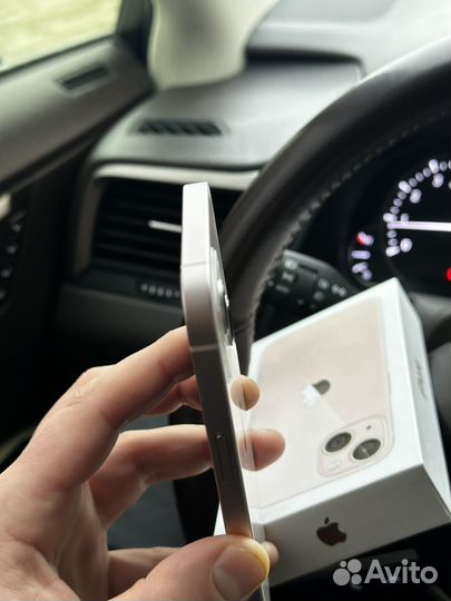 iPhone 13, 128 ГБ