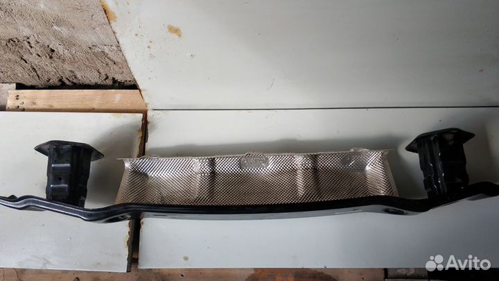 Усилитель заднего бампера BMW F20/F21