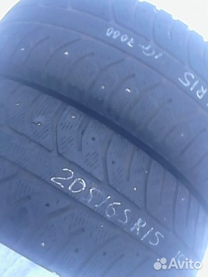 Bridgestone Ice Cruiser 7000 205/65 R15