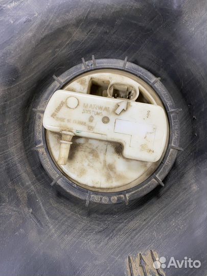 Бак топливный Renault Logan 1