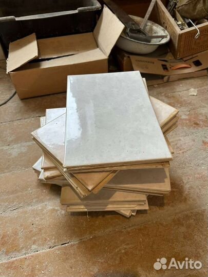 Керамическая плитка бу