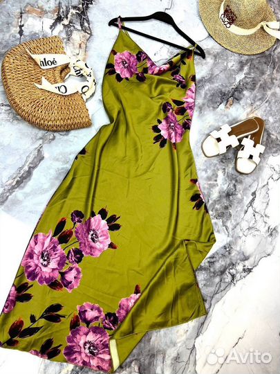 Платье женское