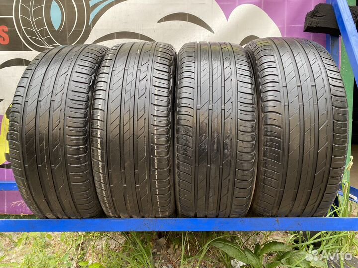 Bridgestone Turanza T001 225/55 R17