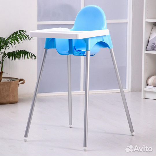 Стульчик для кормления пластиковый