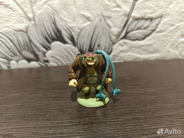 Игрушки из киндера