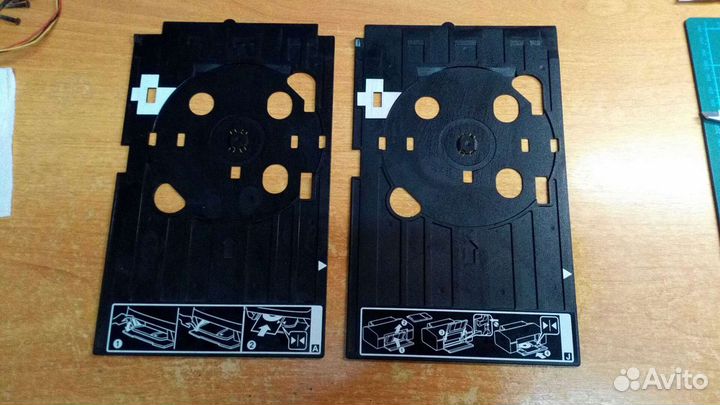 Устройство для печати на дисках epson