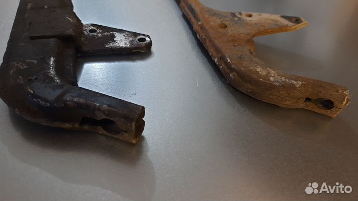 Кронштейн кпп Луаз