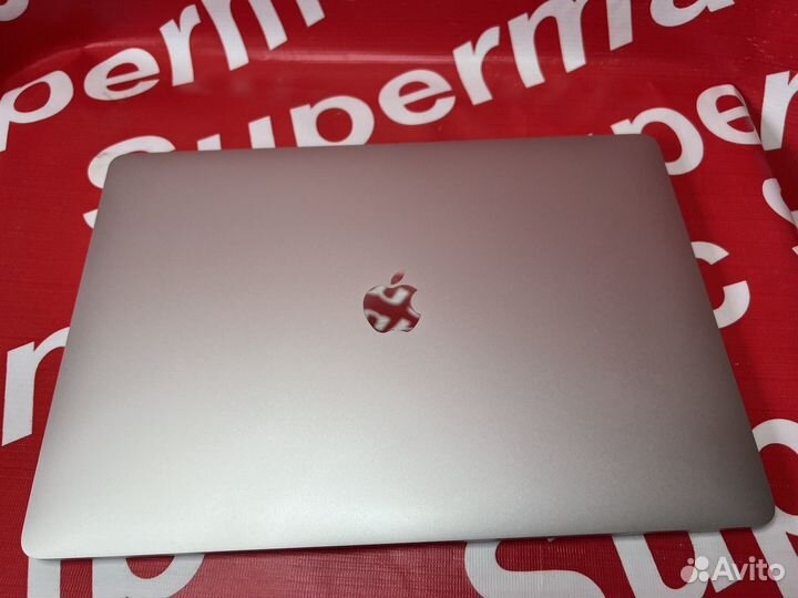 MacBook Pro 15 2019 i9/32gb/125 циклов