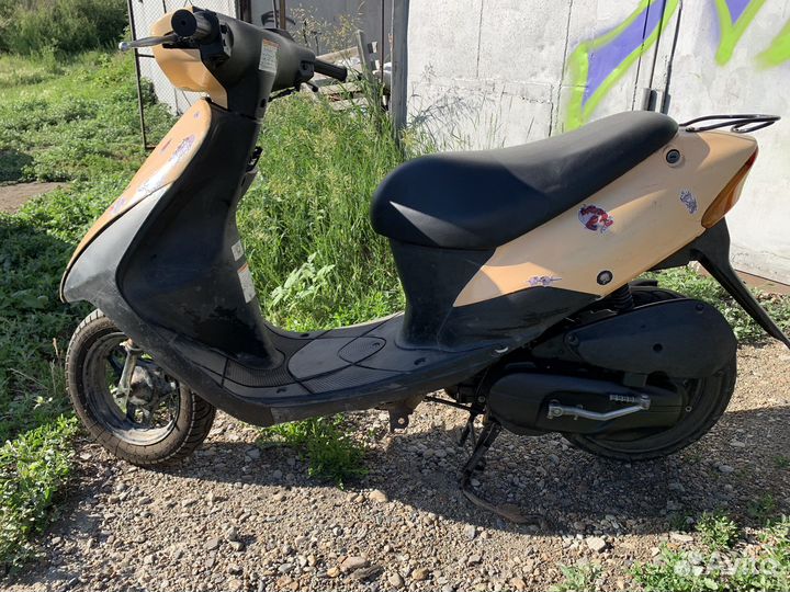 Скутер Suzuki Lets 2