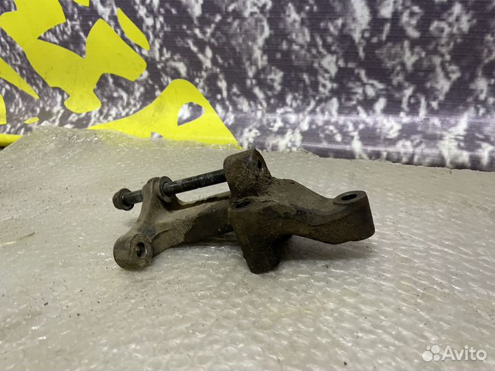 Кронштейн гидроусилителя Гур Spectra Спектра