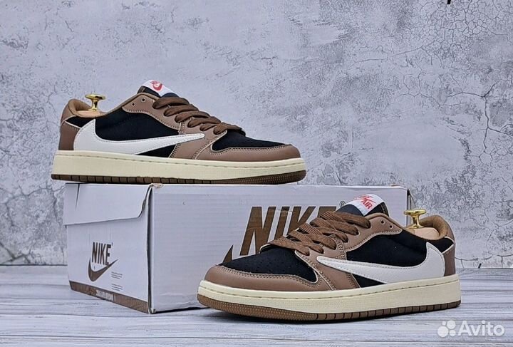 Кеды мужские Jordan & Travis Scott 46 размер